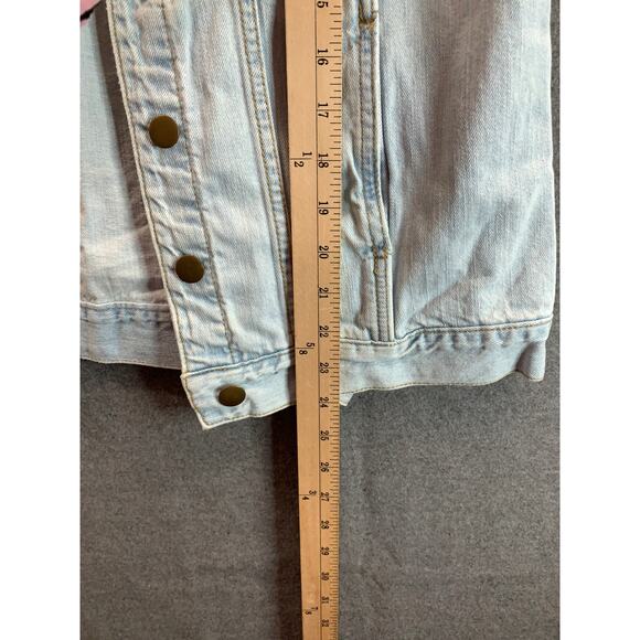 FOREVER 21 Denim Jacket Womens Medium Blue Jeans Button Up Jacket - Picture 6 of 7